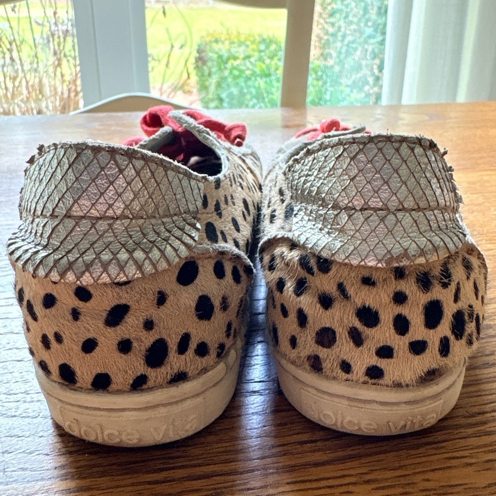 Dolce Vita Leopard Print Sneakers with Red laces- women’s 8.5 - Picture 8 of 11